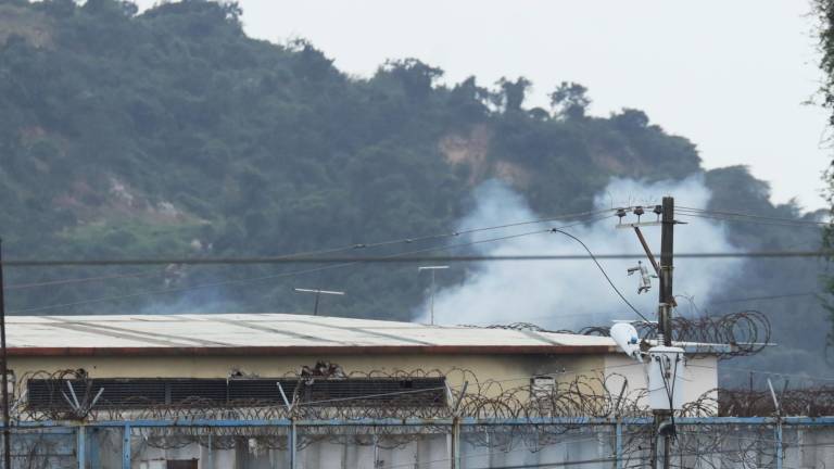 Crisis penitenciaria en Ecuador: guías siguen retenidos y se reporta huelga de hambre en 13 cárceles