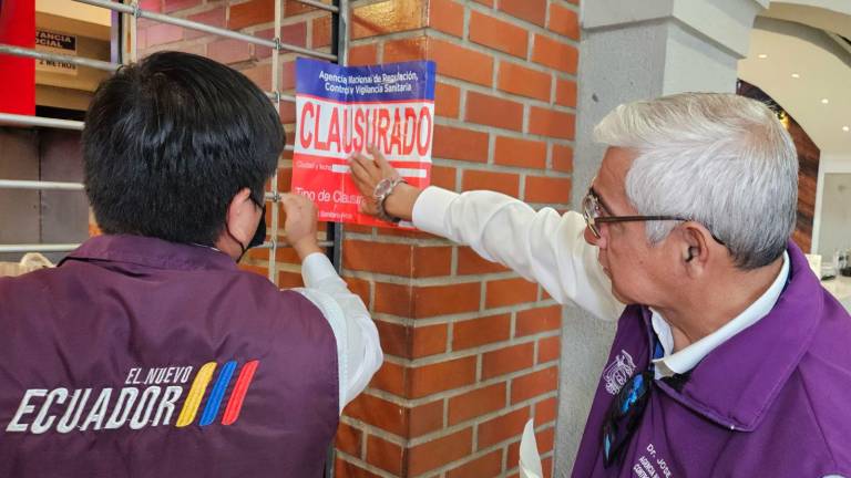 Clausuran tres locales en Guayaquil y Samborondón por irregularidades sanitarias