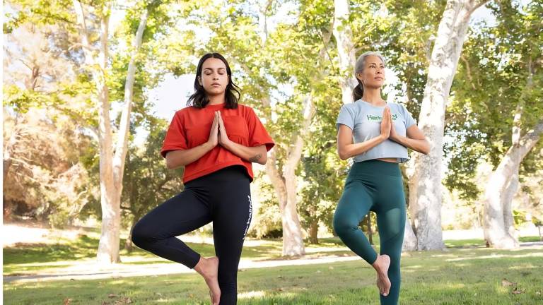 5 beneficios de practicar yoga de manera constante