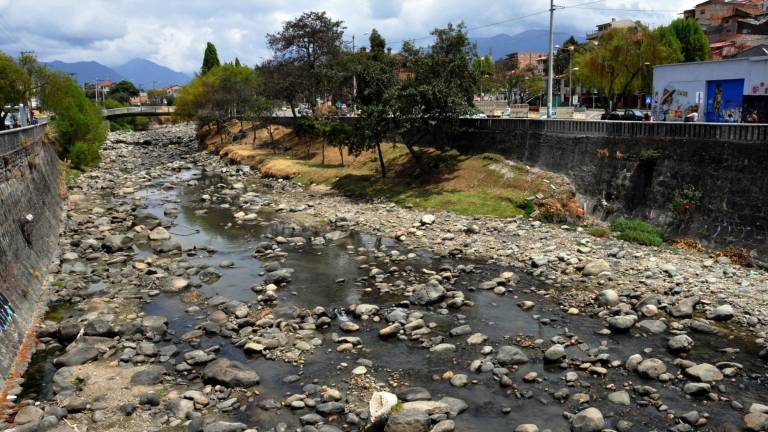 Alerta en Ecuador por 'la sequía más severa en 61 años': COE Nacional se reunirá en Cuenca para abordar la crisis hídrica