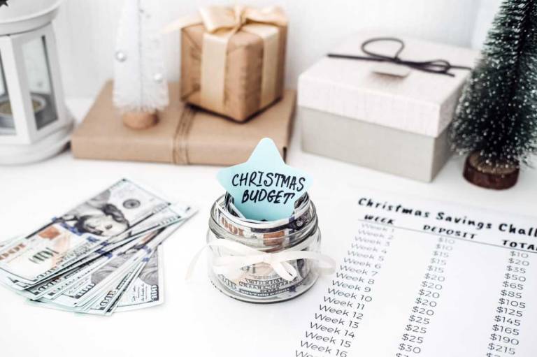 $!Foto que muestra una forma de ahorro financiero dedicado a las festividades navideñas.