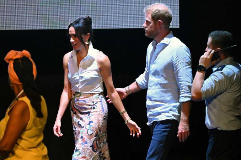 $!A pesar de los rumores, Harry y Meghan reafirmaron su unión en un mensaje conjunto en noviembre.