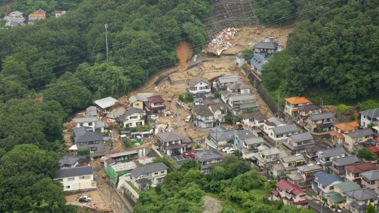 Al menos 30 muertos por lluvias torrenciales en Japón