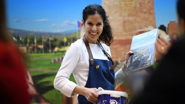 Ecuatoriana ganadora de estrella Michelin realza gastronomía del país