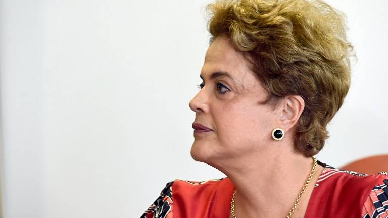 Rousseff A Un Paso Del Impeachment 8527