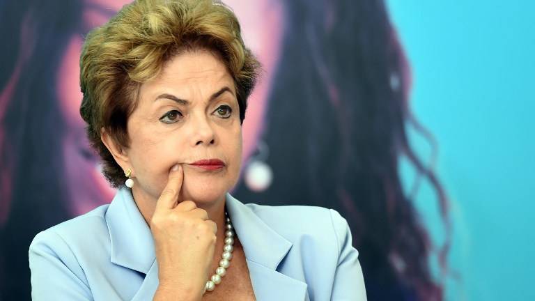 La aprobación de Dilma Rousseff se ubica en 10%