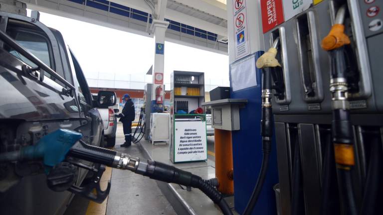 ¿Cuánto costará las gasolinas extra y ecopaís sin el subsidio? Estos son los precios que anunció el ministro de Economía