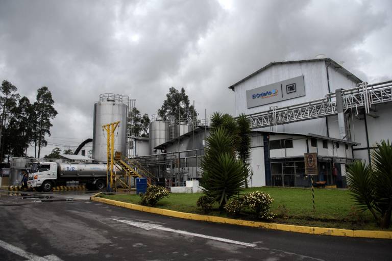 $!El abastecimiento de materia prima y el traslado de los productos es clave para las industrias lácteas. Machachi es un referente provincial.