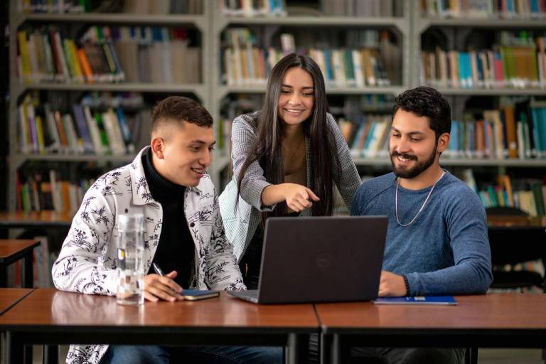 $!La afiliación con Arizona State University (ASU) y Cintana Education permite a los alumnos de la UIDE aprender con profesores de la universidad estadounidense.