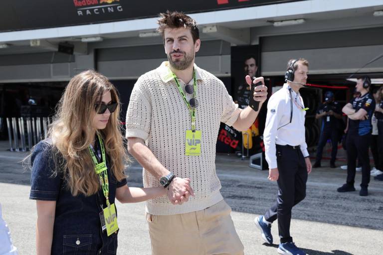 $!Gerard Piqué junto a Clara Chía durante un evento de Fórmula Uno en Barcelona.