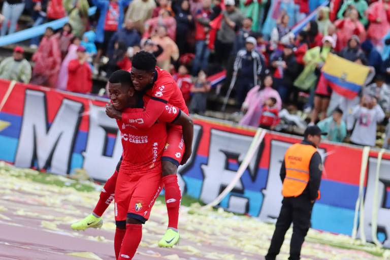 $!El Nacional consiguió la victoria en ambos partidos contra Mushuc Runa y este domingo disputará la final contra el Independiente del Valle.