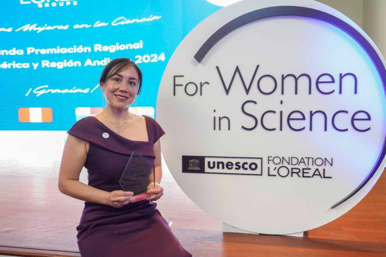 $!Ximena Jaramillo Fierro, investigadora de la UTPL y ganadora del premio Mujeres en la Ciencia.