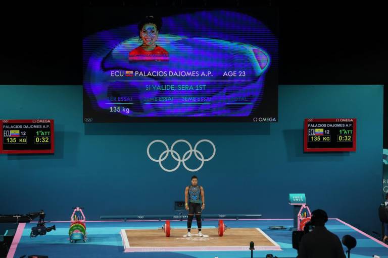 $!Angie Palacios en la prueba de halterofilia en la categoría de 71kg. (Foto: Comité Olímpico Ecuatoriano)