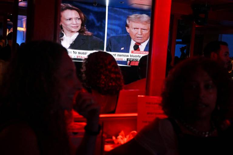 $!El debate en el que participaron el martes Donald Trump y Kamala Harris, candidatos republicano y demócrata, respectivamente, tuvo una audiencia de 67,1 millones de televidentes.