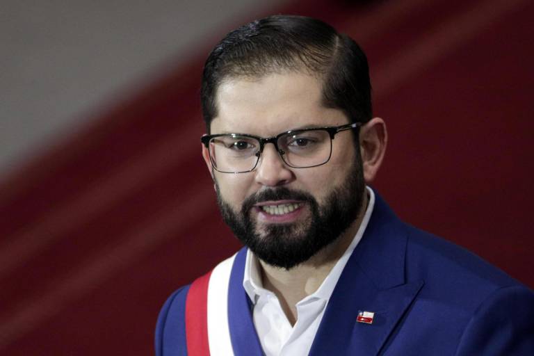 $!Fotografía de archivo que muestra al presidente de Chile, Gabriel Boric, durante la presentación de su tercera cuenta pública en el Congreso Nacional, el 1 de junio de 2024, en Valparaíso.