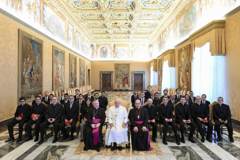 $!El papa se reunió este sábado con seminaristas de las diócesis de Pamplona y Tudela, de San Sebastián y del seminario Redemptoris Mater.