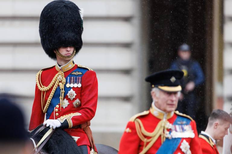 $!William, príncipe de Gales, realizó a caballo el recorrido de la ceremonia militar en honor al cumpleaños del rey Charles III.