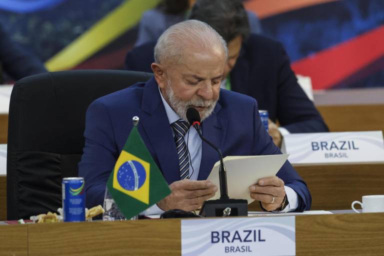 $!El presidente de Brasil, Luiz Inácio Lula da Silva, durante la apertura del segundo día de la Cumbre de jefes de Estado del G20 este martes en Río de Janeiro (Brasil).