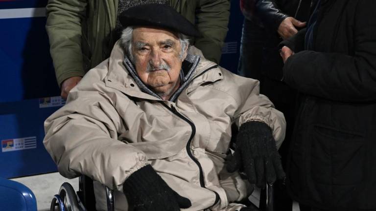 ¿Qué pasó con 'Pepe' Mujica? Redes sociales dan por muerto al expresidente uruguayo tras su salida del hospital