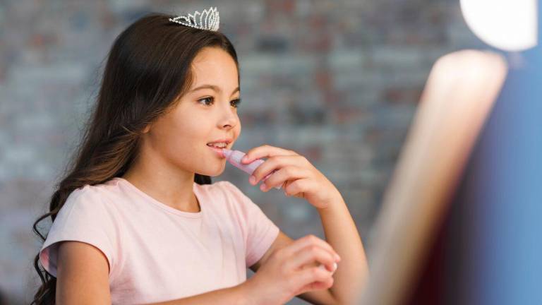 Cosmeticorexia: una peligrosa obsesión por la cosmética en niñas y adolescentes