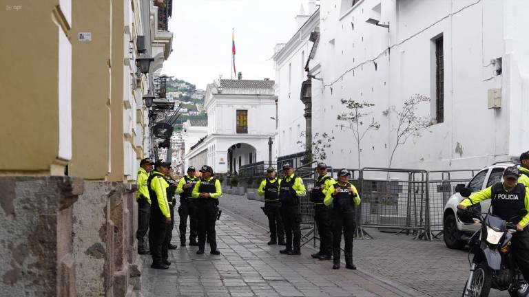 Alrededores del Palacio de Carondelet, este domingo 5 de enero. Foto: API / DANIEL MOLINEROS