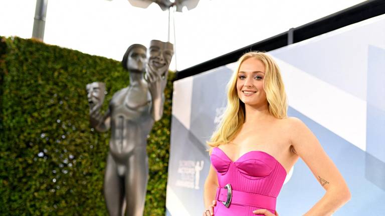 Entre rumores de embarazo, Sophie Turner celebra sus 26 años