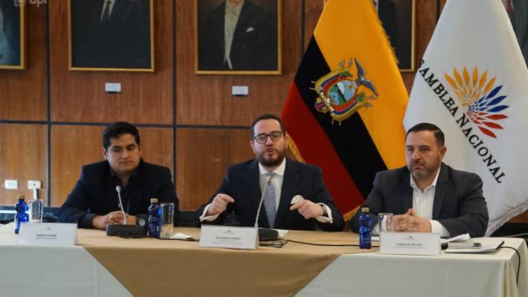 Asamblea no acatará sentencia que ordena reanudación de tres juicios políticos a exfuncionarios del Gobierno de Lasso