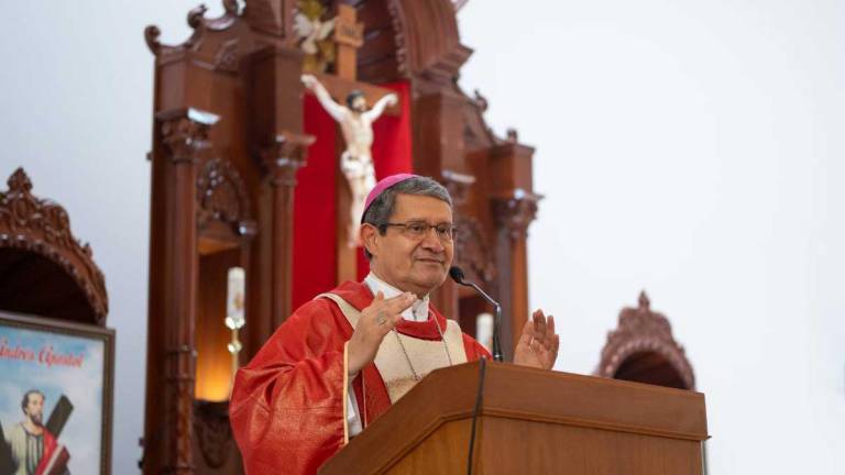 El nuevo cardenal de Ecuador, Monseñor Luis Gerardo Cabrera, se mantendrá como arzobispo de Guayaquil