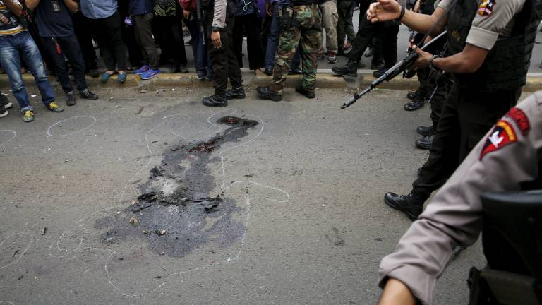 Siete muertos en Indonesia en atentado con sello del EI