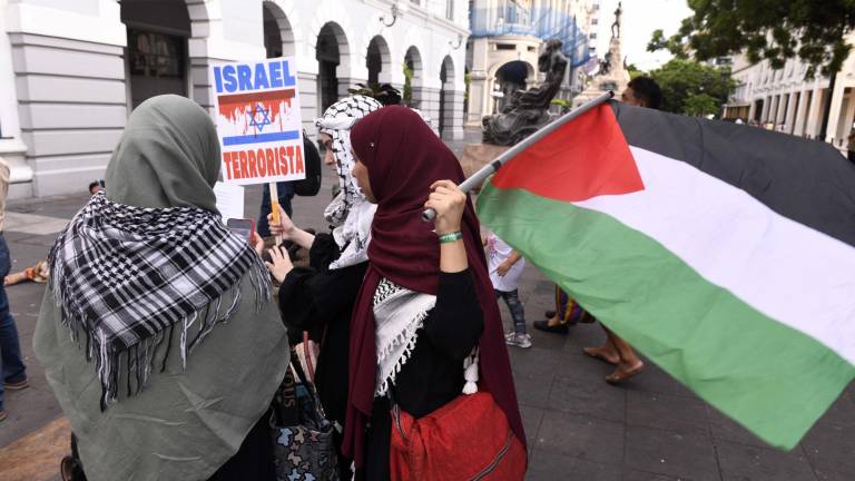 Estudiantes de la Universidad de las Artes de Guayaquil protestaron contra la guerra en Gaza