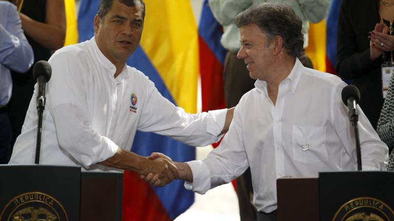 Colombia y Ecuador firman acuerdo de interconexión eléctrica