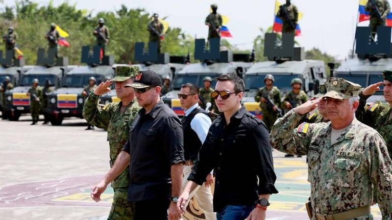 Daniel Noboa denuncia amedrentamiento con coche bomba cerca de acto oficial en Machala