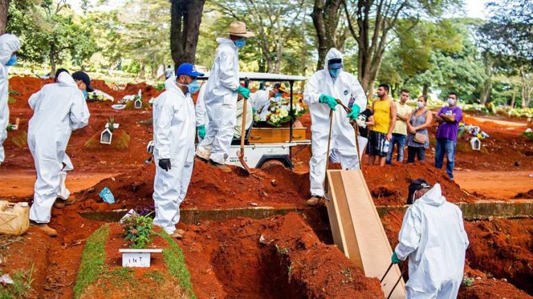 Todos fallaron ante pandemia, revela panel que investigó respuesta de la OMS y países