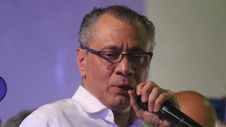 Jorge Glas regresó a La Roca tras operativo militar, confirmó SNAI