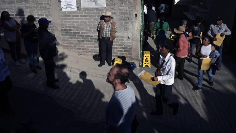 México suspende elecciones en dos municipios tras ataques: la viuda de un candidato asesinado será sustituta