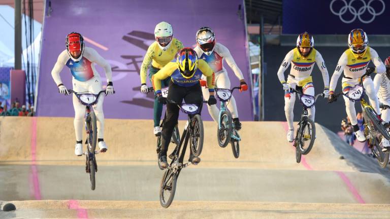 Ciclista Ecuatoriano Alfredo Campo brilla en BMX y queda en las puertas de la Final en París 2024