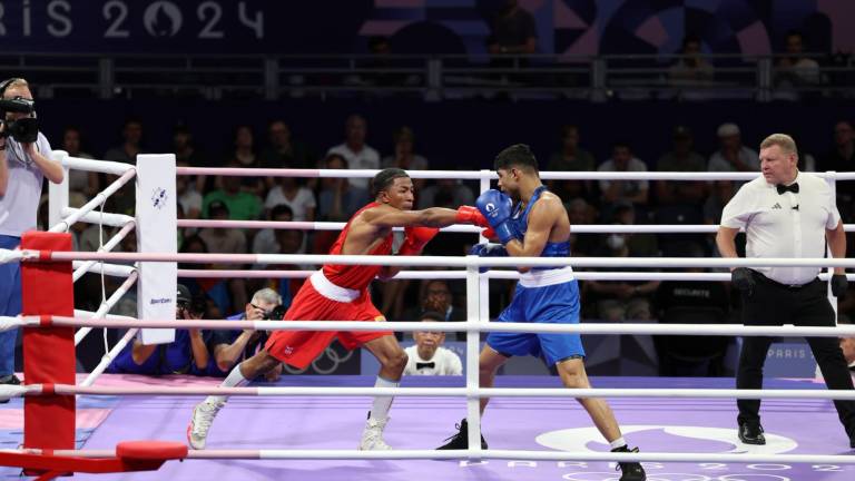 El boxeador ecuatoriano José Rodríguez se despide de los Juegos Olímpicos de París 2024 tras una derrota en su combate de debut