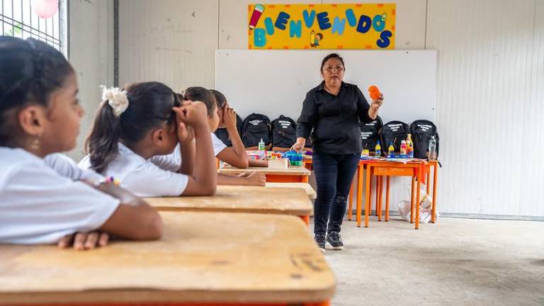 Ministerio de Educación informa cronograma de matrículas y traslados en régimen Sierra-Amazonía 2024-2025