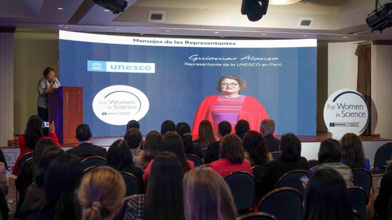 Ecuatoriana gana reconocimiento 'Mujeres en la Ciencia' del Grupo L'Oréal y la UNESCO