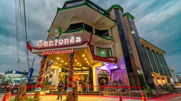 El restaurante Cantonés Internacional está ubicado en la ciudadela La Garzota de Guayaquil.