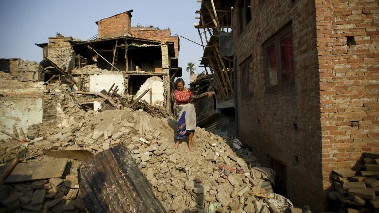 ONG denuncia que Nepal solo ha recibido 22% de ayuda estimada tras terremoto