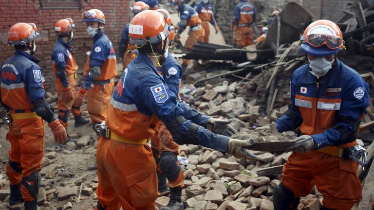 Gobierno nepalí dice que hay &quot;escasas posibilidades&quot; de hallar supervivientes