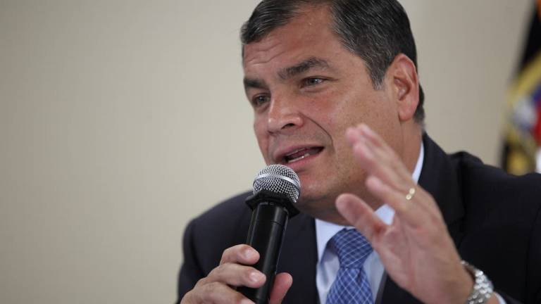 Rafael Correa defiende reelección indefinida
