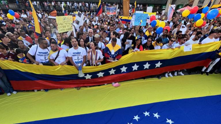 Maduro enfrentado: más de 10 países, incluido Ecuador, rechazan fallo a su favor y alertan sobre irregularidades del TSJ