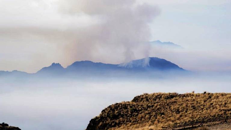 Dan por extinto el incendio forestal que afectó más de 3 mil hectáreas del Parque Nacional Cajas