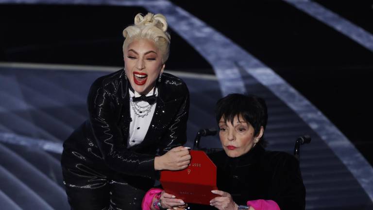 Lady Gaga y Liza Minnelli nos dan el momento más emotivo de los Óscar