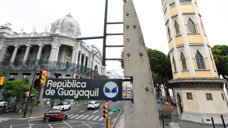 ‘República de Guayaquil’: ¿Por qué un tramo de la calle 10 de Agosto cambió de nombre?