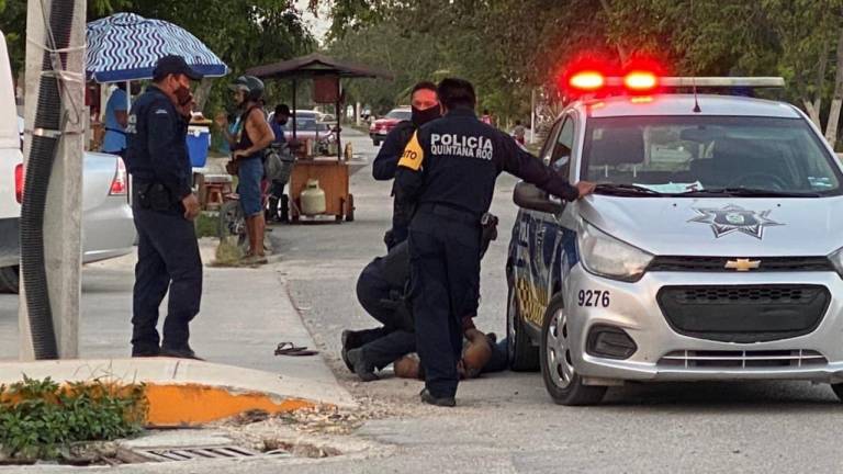 Policía de Tulum le rompió el cuello a Victoria, su madre pide justicia