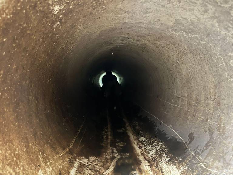 $!Hallan túneles en la cárcel de Cotopaxi: presuntamente utilizados para ingresar objetos prohibidos