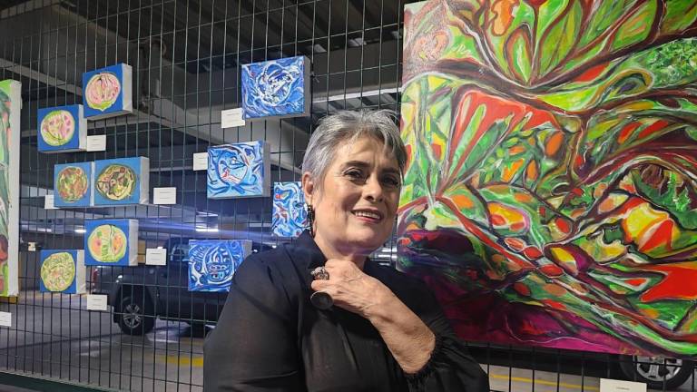 La artista Patricia León Guerrero expone su obra llamada Circo del mar y tierra 2024